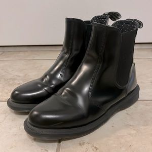 Dr. Martens Flora Boot EUC Size W’s 7